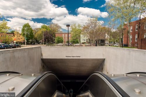 1351 G St, Washington DC 20003-3022 exterior