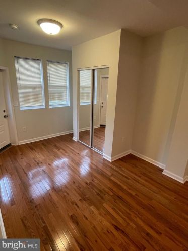 6624 18th St, Philadelphia PA  19126-2617 exterior