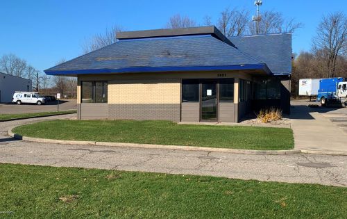 3651 Cork Street Ct, Kalamazoo MI  49001-4651 exterior