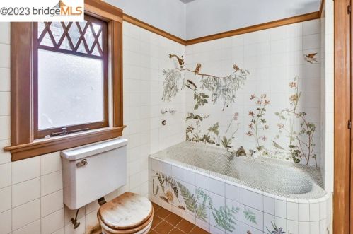 2133 Essex St, Berkeley CA 94705-1814 exterior