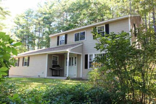 10 Cob Rd, Concord, NH 03304-4411