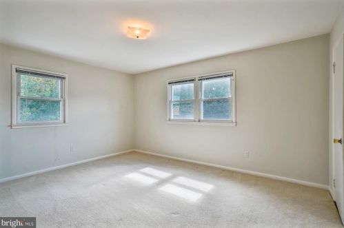 1730 Great Falls St, Mc Lean VA  22101-5063 exterior