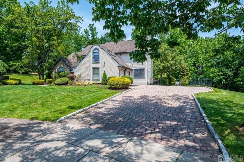 102 King St, Edison NJ 08820-1023 exterior