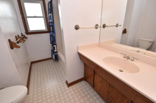 2632 93, Milwaukee WI 53227-1525 exterior