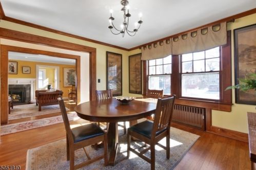 26 Harvard St, Montclair NJ 07042-5028 exterior