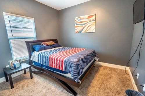 2605 27th Ave, Tampa FL 33605-1514 exterior