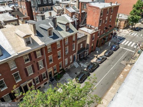 310 16th St, Philadelphia PA  19102-4907 exterior