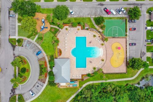 9044 Aspen Hollow Pl, Riverview FL 33578-3120 exterior