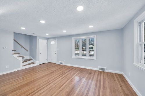 139 Maebeth St, Springfield MA 01119-2414 exterior