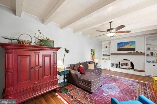 233 Old State Rd, Limerick PA 19468-3116 exterior