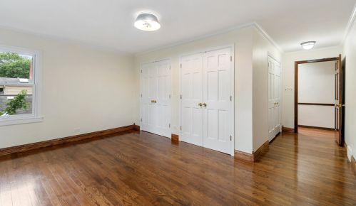 6665 Sioux Ave, Chicago IL 60646-2822 exterior