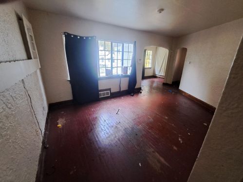 3800 15th St, Milwaukee WI  53206-2909 exterior