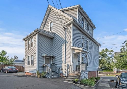 105 Ward St, Wallingford, CT 06492-4024