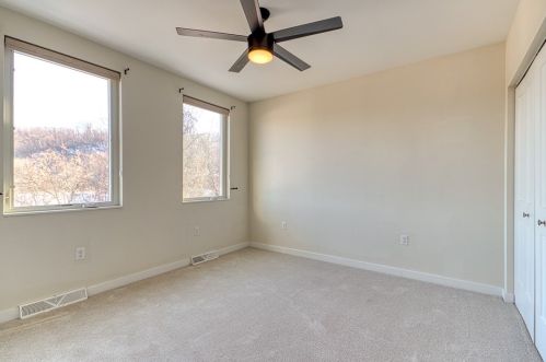 3206 Mary St, Pittsburgh PA  15203-2557 exterior