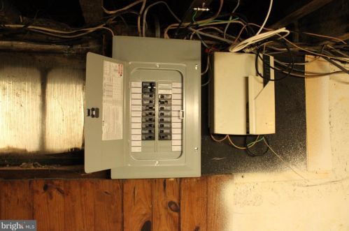 4106 Westfield Ave, Camden NJ 08110-3152 exterior