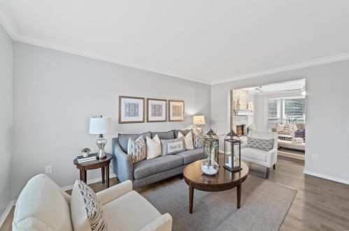 10257 Jade Forest Dr, Saint Louis MO 63123-6259 exterior