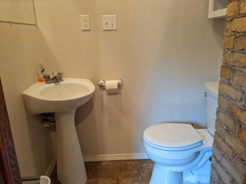 1611 Columbus St, Manitowoc WI 54220-5622 exterior