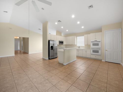 1863 Jamesport Dr, Fort Pierce FL  34953-4599 exterior