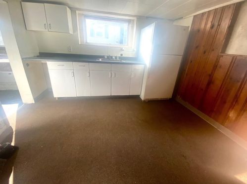 1718 Smith St, Providence RI 02911-2939 exterior