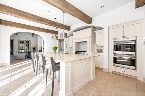 16639 Cortona Ln, Naples FL 34110-3261 exterior