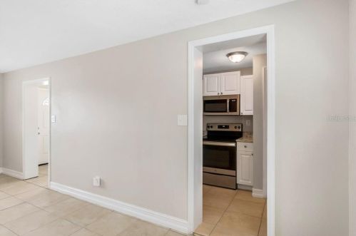 5710 Bolling Dr, Orlando FL  32808 exterior