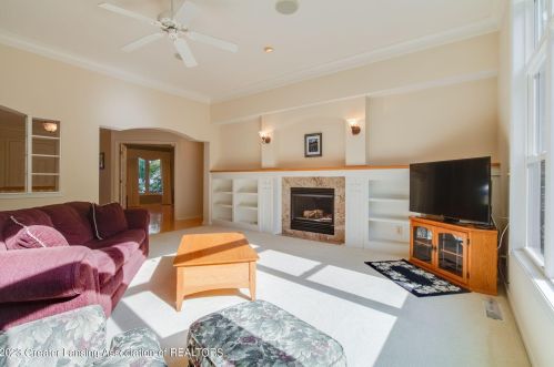 13155 Starwood Ln, Dewitt MI 48820-9028 exterior