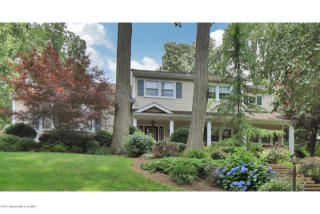 156 Twin Brooks Ave, Middletown, NJ 07748-3439