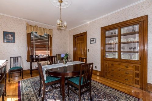 104 Winthrop St, Taunton MA 02780-4162 exterior