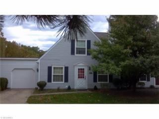 129 Bayberry Ln, Cleveland, OH 44146-3349