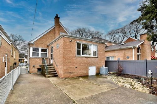 1708 75 Ave, Chicago IL 60707-1423 exterior