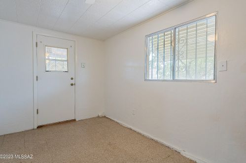 817 District St, Tucson AZ 85714-1105 exterior