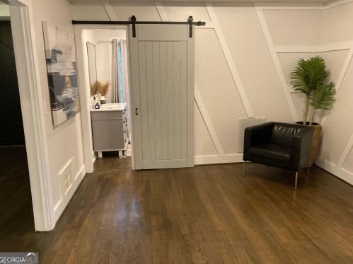 2933 Margaret Mitchell Ct, Atlanta GA 30327-1614 exterior