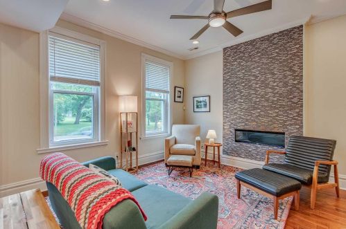 4152 Arsenal St, Saint Louis MO  63116-3923 exterior