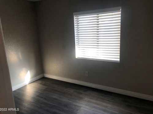 19625 16 Dr, Phoenix AZ 85015-1429 exterior