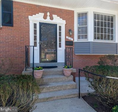 616 Kenbrook Dr, Silver Spring, MD 20902-3223