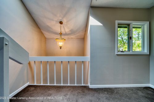 2444 Burcham Dr, East Lansing MI 48823-7246 exterior