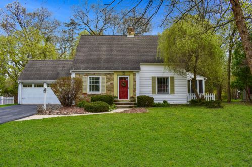 3811 Old Colony Rd, Kalamazoo, MI 49008-4108