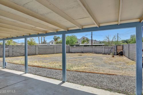 7611 12th Pl, Phoenix AZ  85020-4540 exterior