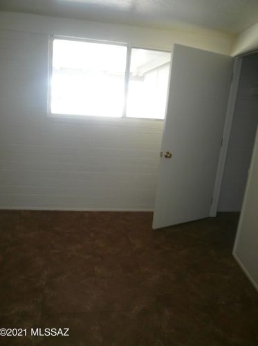 4678 25 St, Tucson AZ 85711-5420 exterior