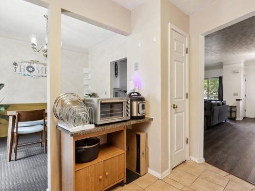 4023 Hancock Cir, Atlanta GA  30340-4281 exterior