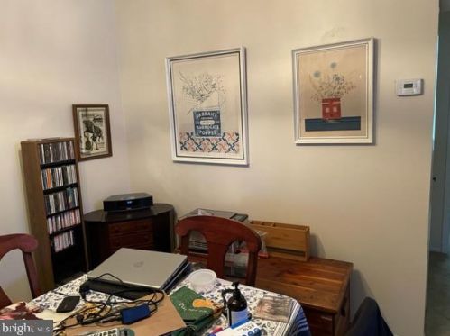 1036 Gum Pl, Huntingdon Valley, PA 19006-1716