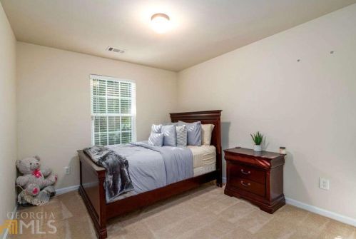 2753 Keystone Ave, Lithonia GA exterior