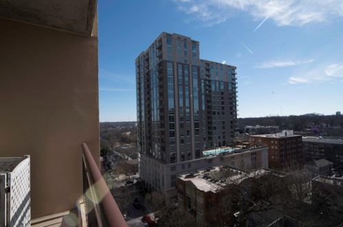 1101 Juniper St, Atlanta GA  30309-7664 exterior