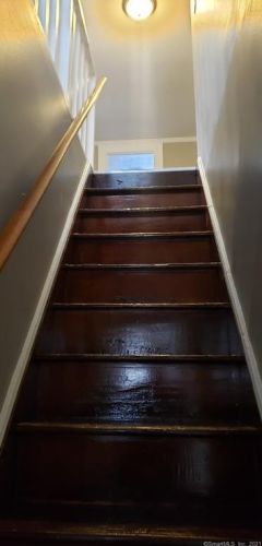 16 Falmouth St, Milford CT exterior