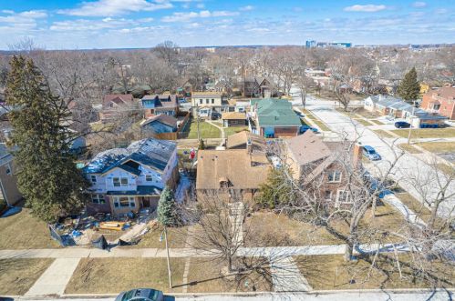 9704 Central Park Ave, Chicago IL 60805-3003 exterior