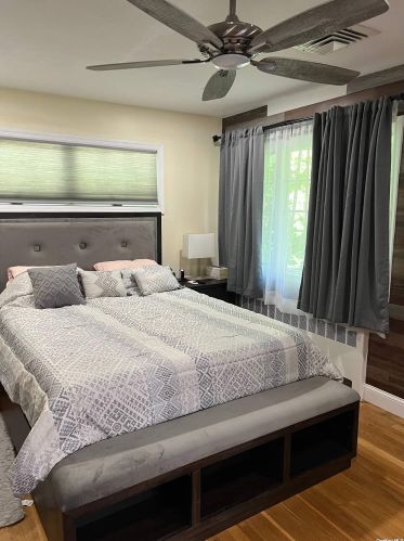 14 Colorado Pl, Huntington Station NY  11746-2605 exterior