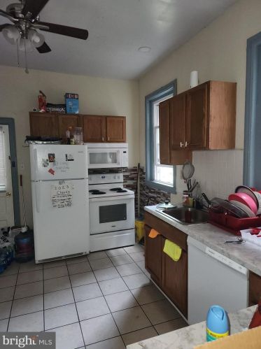 806 Race St, Primrose PA  17901-2334 exterior