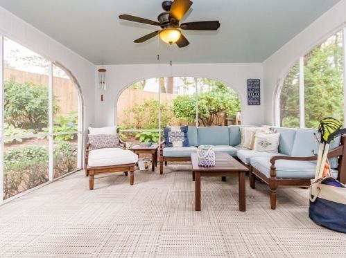 146 Arnold Rd, Newton MA 02459-3046 exterior