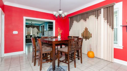 6030 Mozart St, Chicago IL 60629-2217 exterior