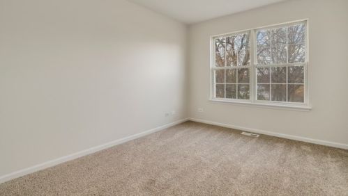 1715 Vlg Ct, Bull Valley IL 60014-2010 exterior